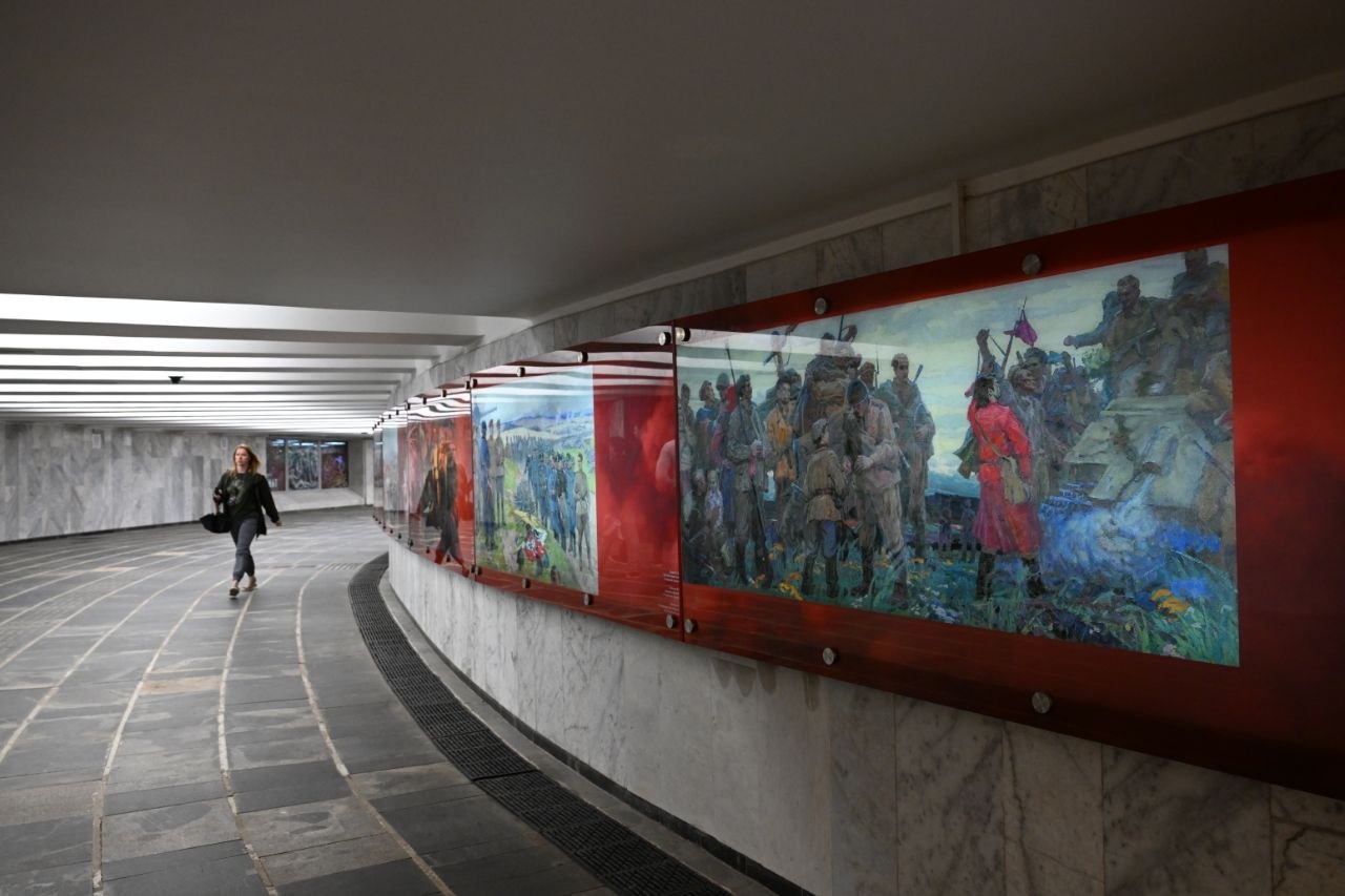 Gallery 4